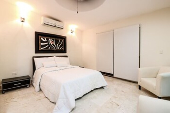 Room 16 of 69