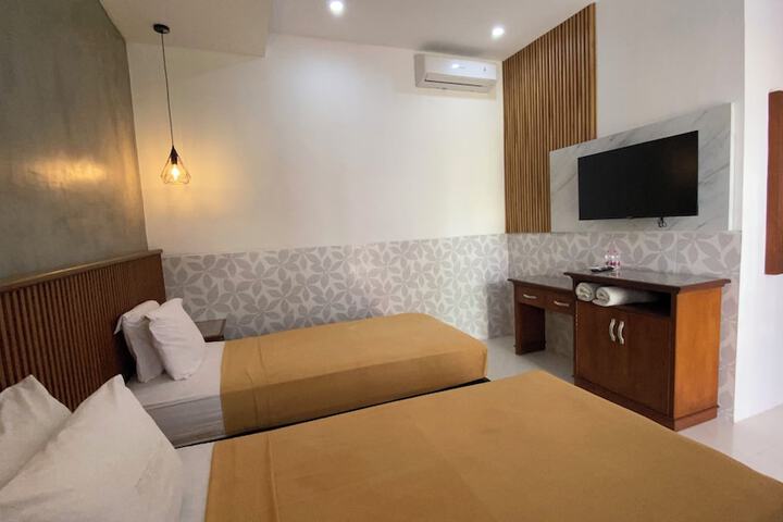 Room 5 of 67