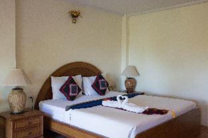 Photo 5