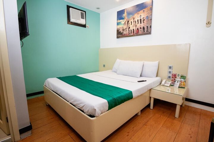 Room 8 of 46