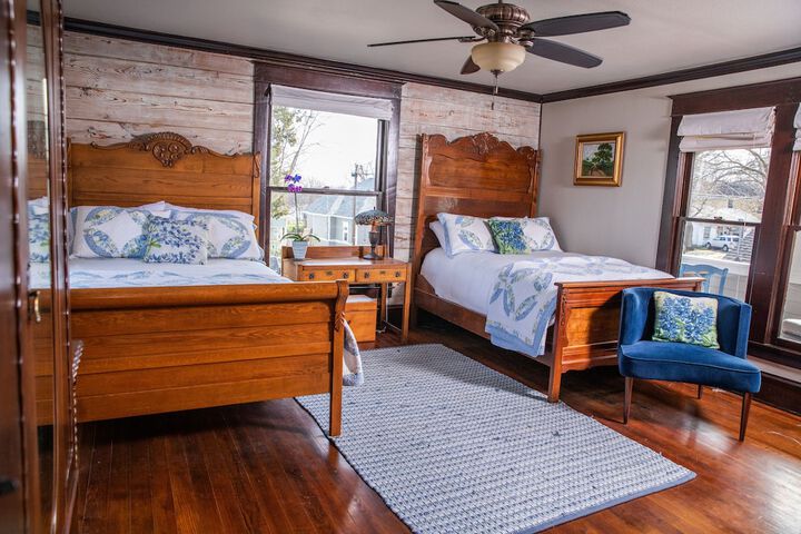 Room 4 of 44