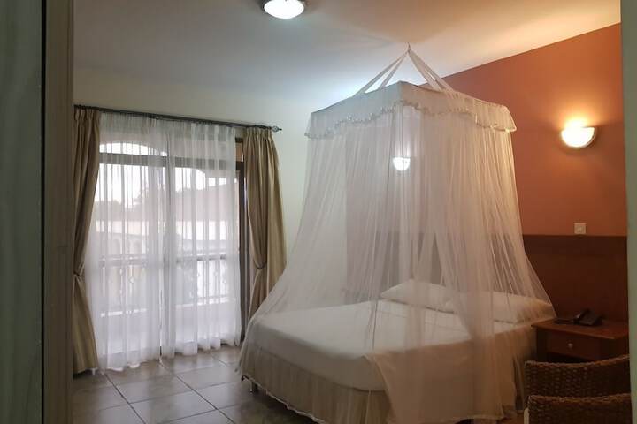 Room 5 of 53
