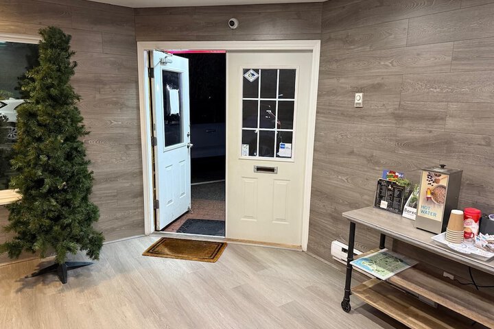 Hotel Interior 5 of 15