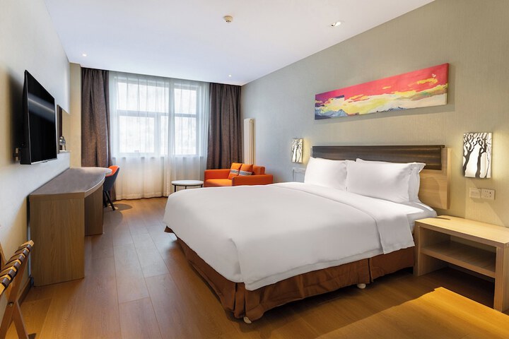 Room 21 of 87