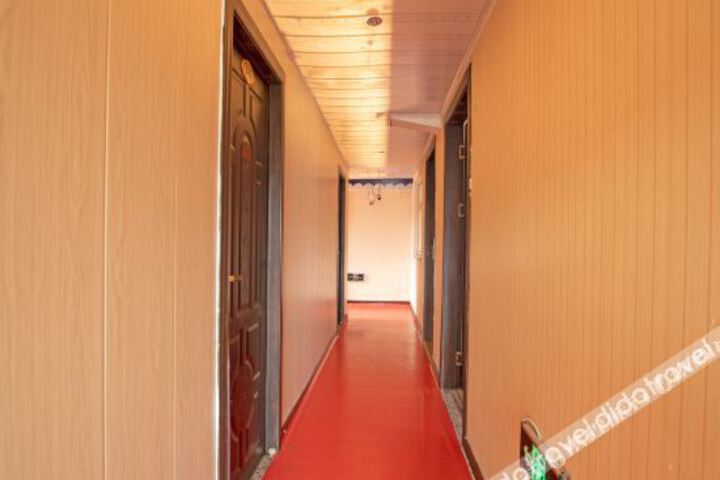Hotel Interior 15 of 27