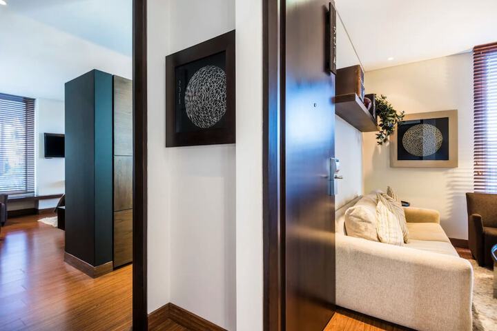 Room 12 of 35