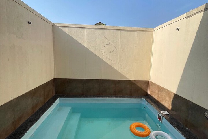 Room 15 of 79