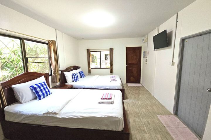 Room 44 of 92
