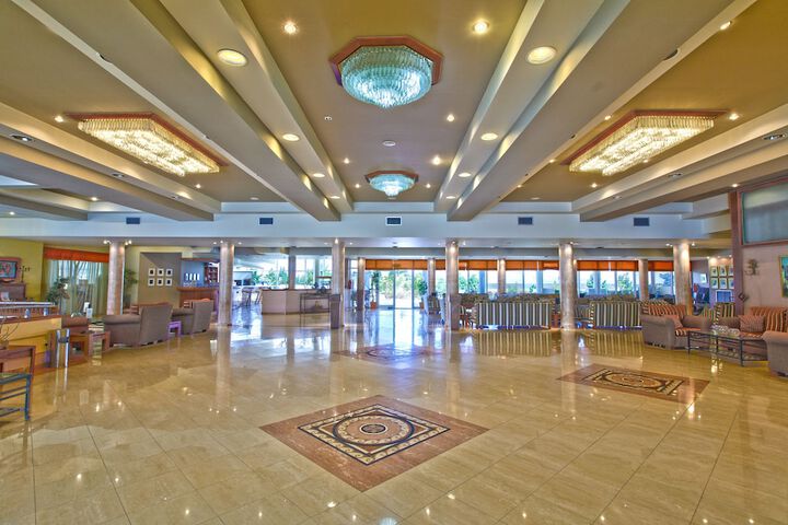 Hotel Interior 3 of 229