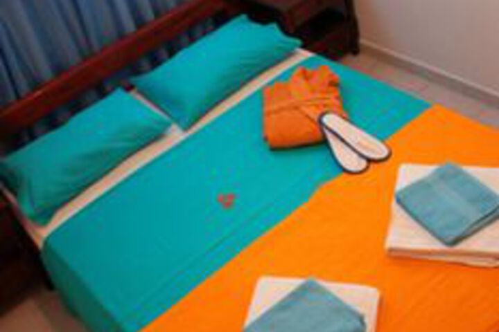 Room 28 of 65