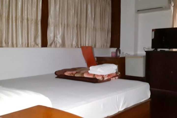 Room 31 of 51