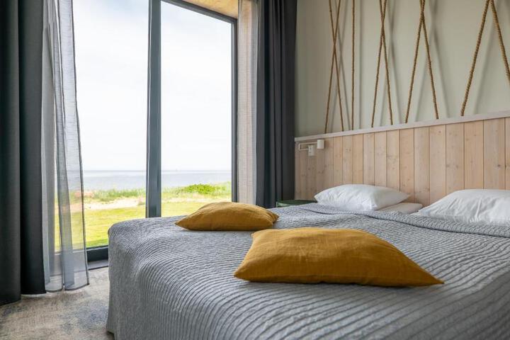 General 46 of 54