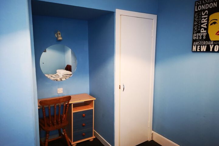 Room 20 of 30