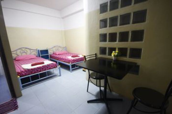 Room 43 of 47