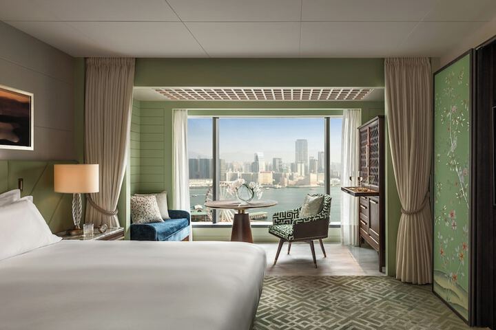 Room 54 of 144