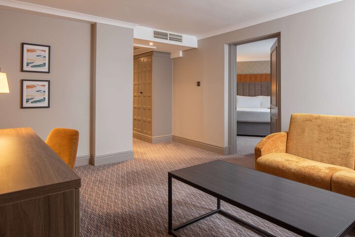 Room 19 of 52