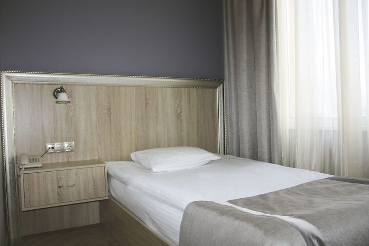 Room 5 of 44