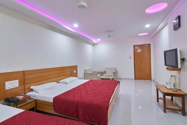 Room 7 of 22