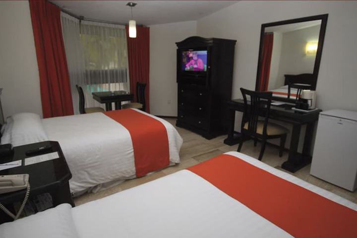 Room 4 of 23