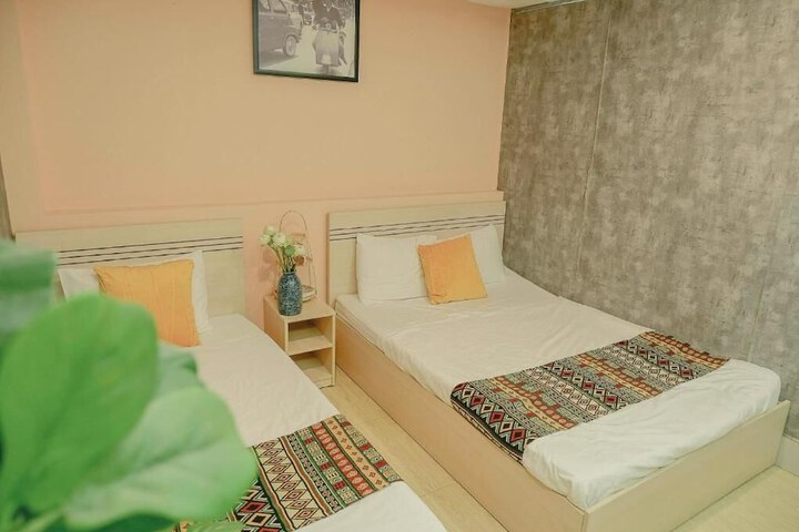 Room 17 of 116