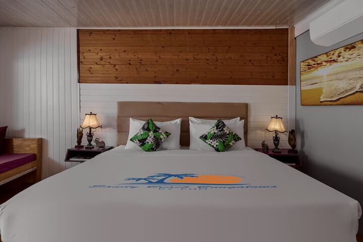 Room 4 of 87