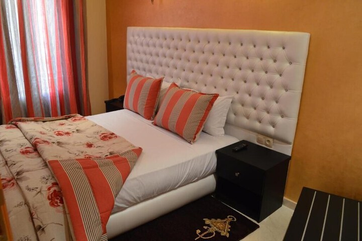 Room 12 of 36