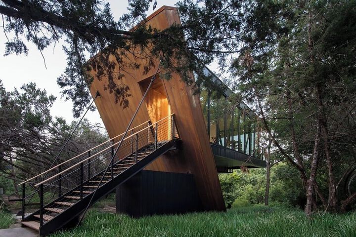 Hotel Exterior 303 of 303