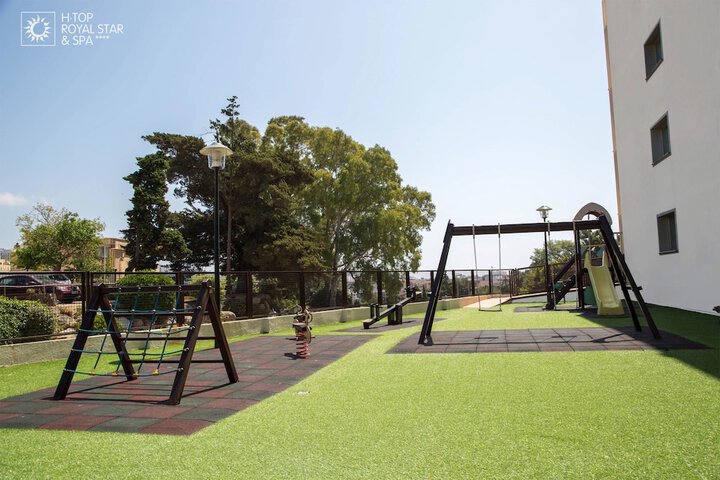 Children's play area - outdoor