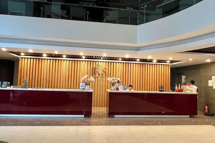 Lobby Entry