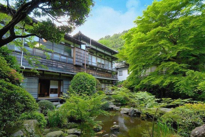 Back Yugawara Onsen Ceylan Zhuang (Ceylan Likely)
