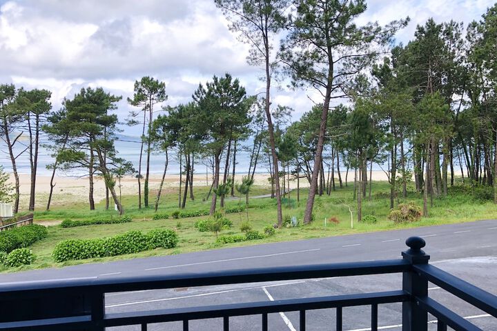 Beach 125 of 136