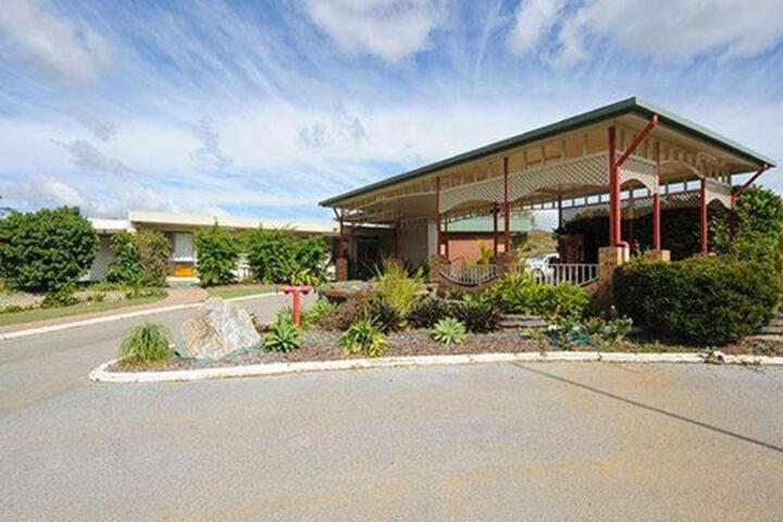 Exterior of Parklands Resort