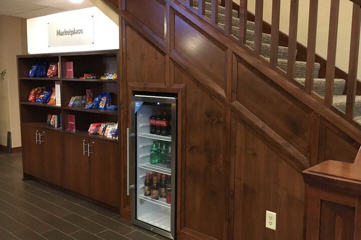 Snack bar