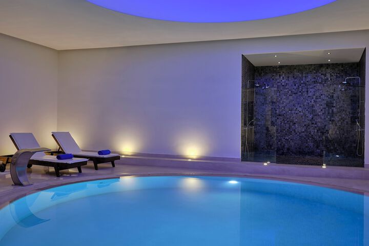Pool 47 of 110
