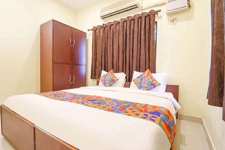 Room 14 of 25