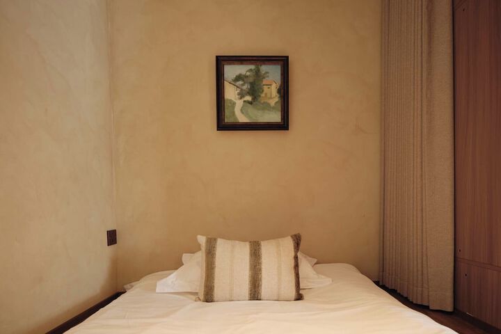 Room 34 of 101
