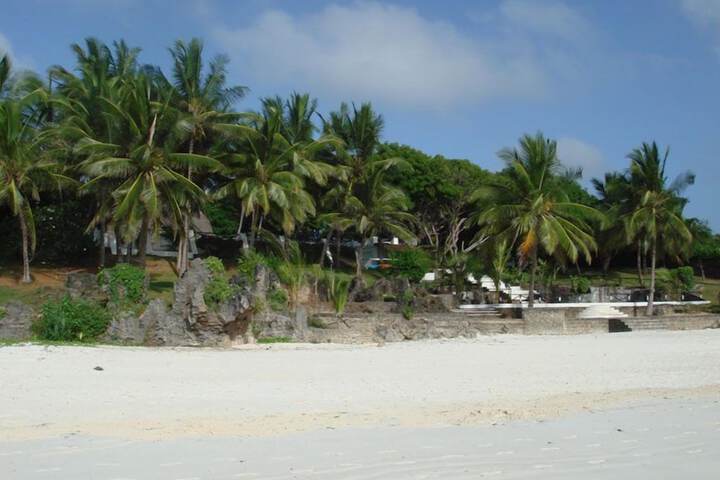 Beach 20 of 28