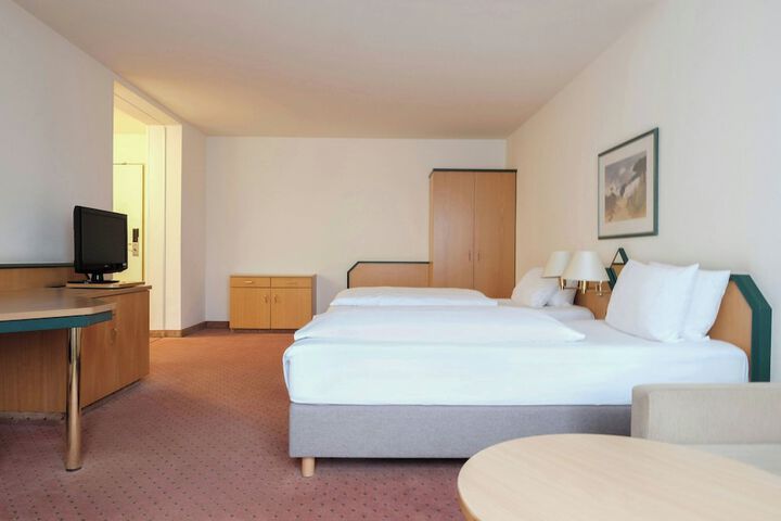 Room 19 of 78