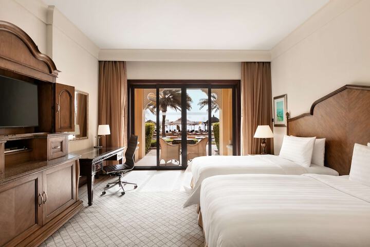 Room 21 of 159