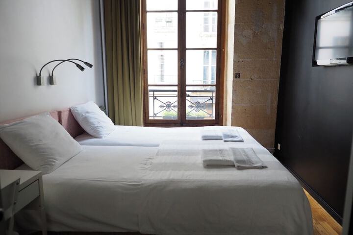 Room 25 of 55