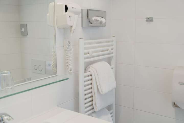 Clean Restrooms