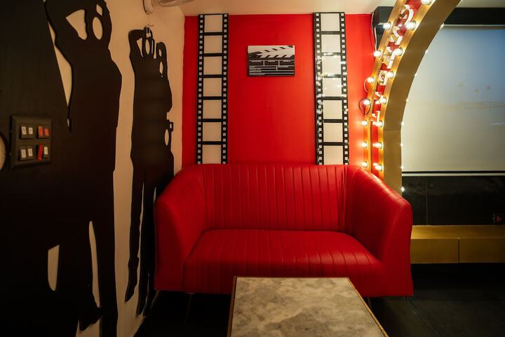 Room 28 of 149
