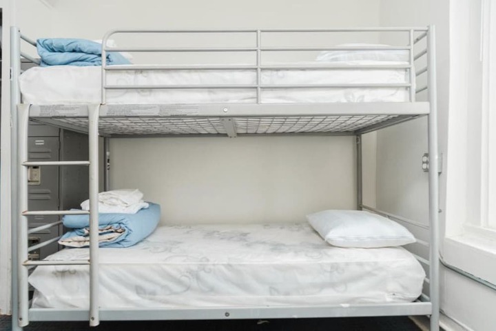 Room 45 of 85