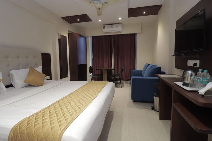 Room 48 of 86