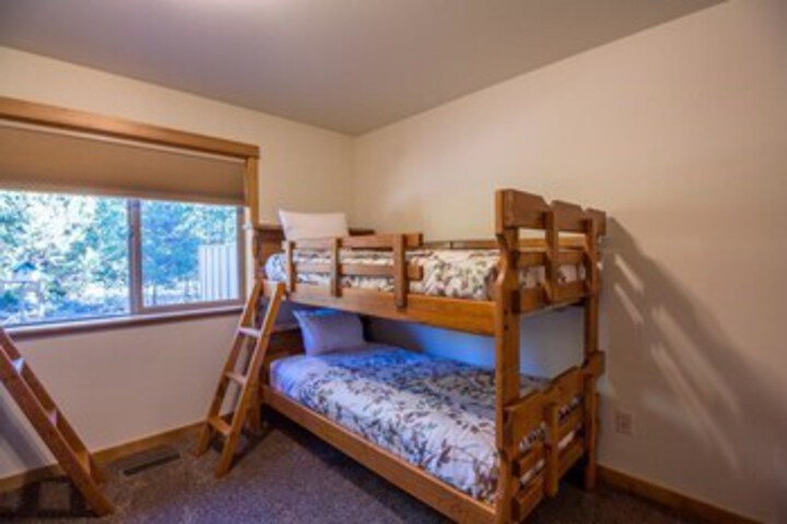 Room 38 of 43