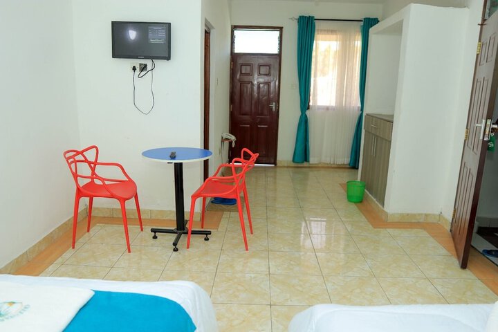 Room 6 of 52