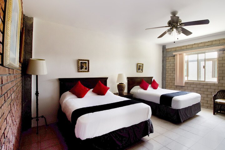 hotel photo