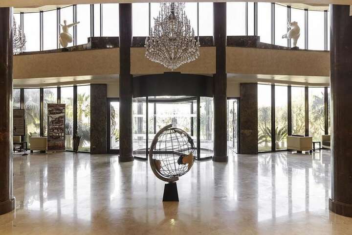 Hotel 2 of 43
