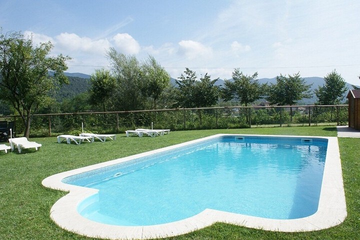 Pool 34 of 59