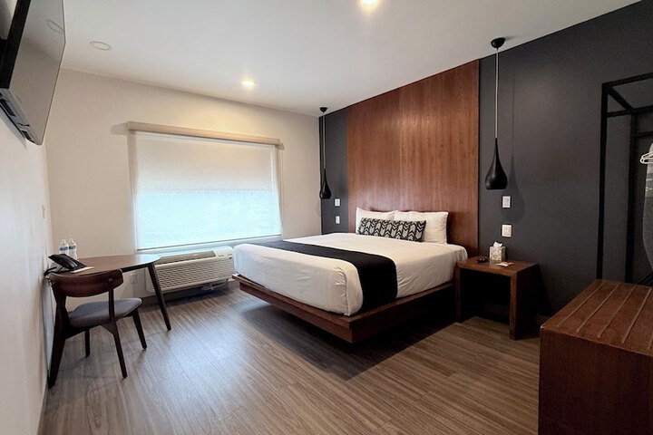 Room 11 of 47